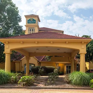 Hotel La Quinta By Wyndham Airport South ***