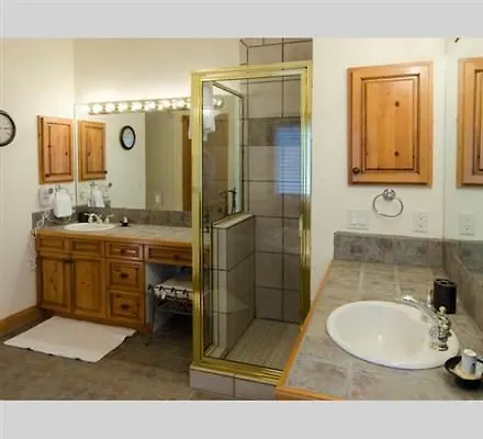 **  Marquis Villas Resort Palm Springs USA